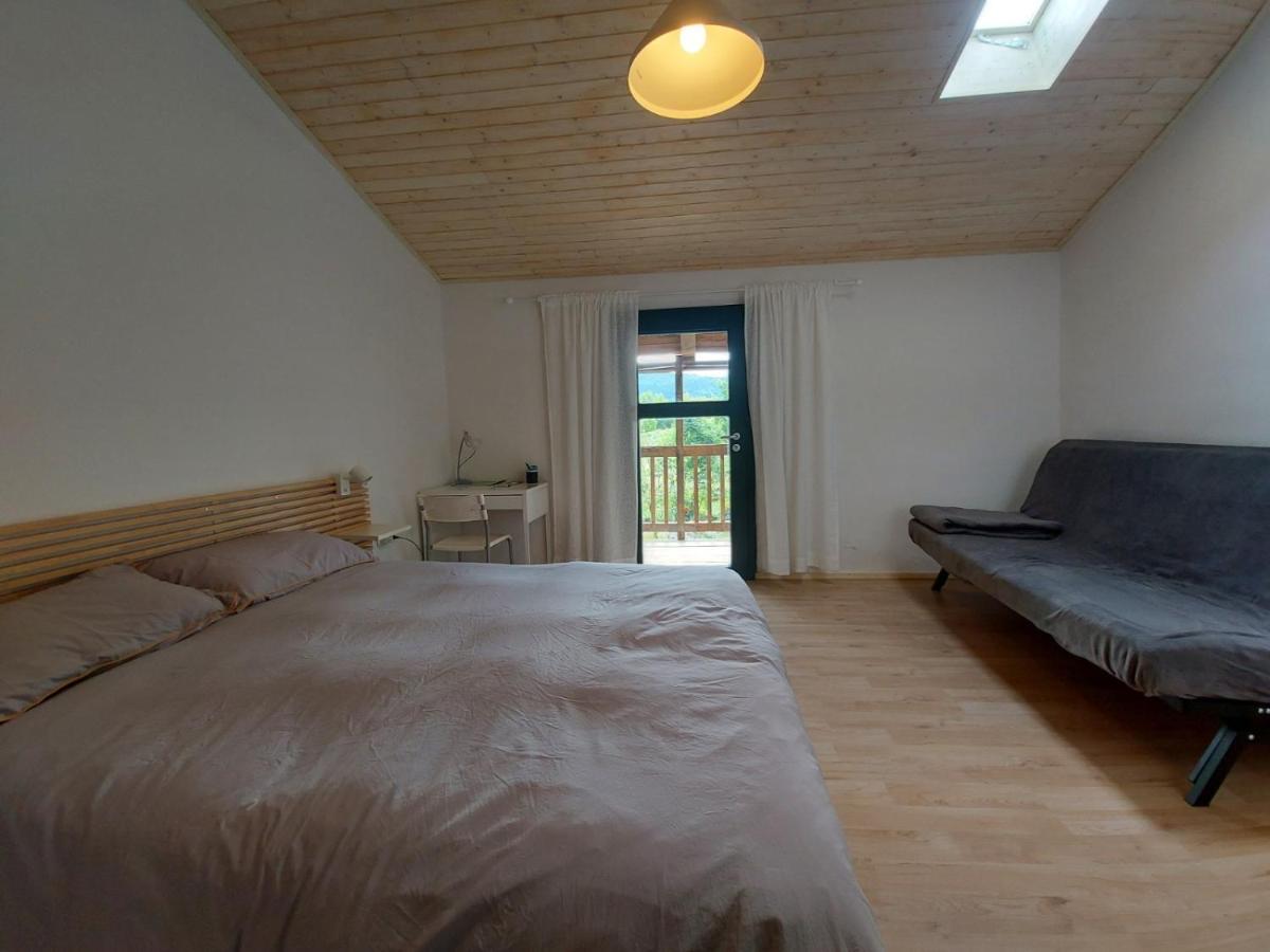 Apartmaji Hedera 코멘 지방 자치제 외부 사진